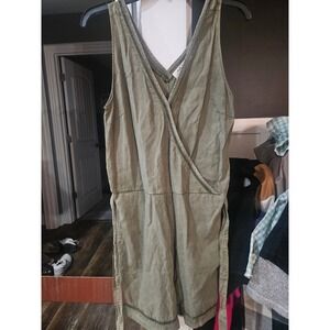 Cloth & Stone Anthropologie Olive Green Tencel Surplice Romper Size M R8220